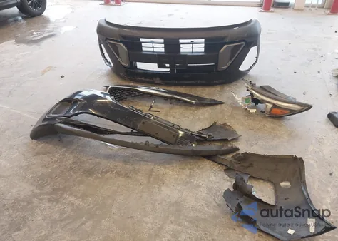 2016 Kia Sedona Lx z USA, uszkodzony, nr VIN KNDMB5C16G6157214